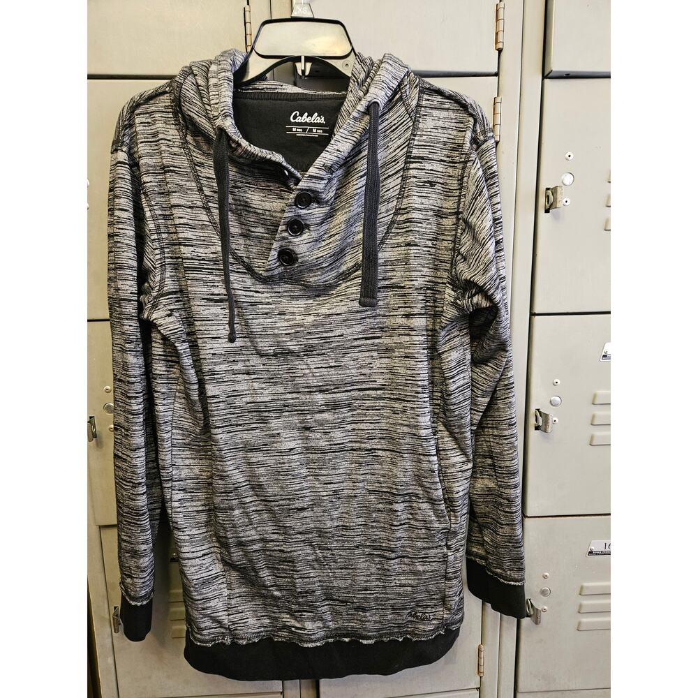 Cabela's ladies pullover hoodie Size Medium